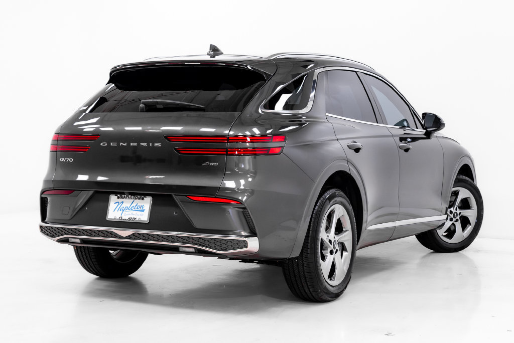 Used 2026 Genesis GV70 2.5T AWD/4WD image 30