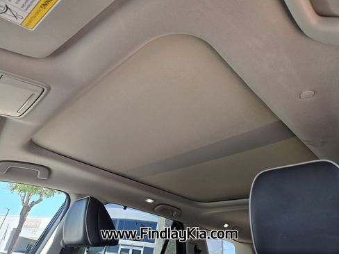 Certified 2023 Honda Pilot Elite image 2
