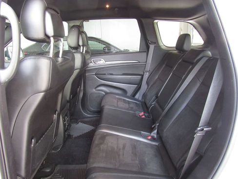 Used 2021 Jeep Grand Cherokee Laredo X AWD/4WD image 15