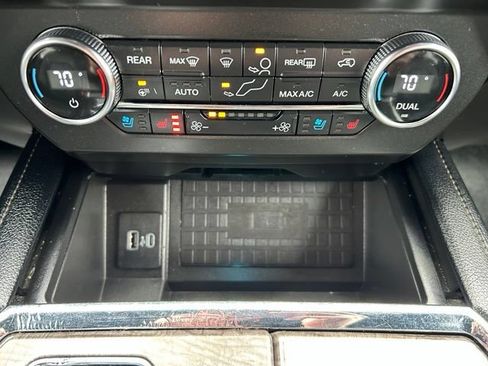 Used 2020 Ford Expedition Max Limited AWD/4WD image 21