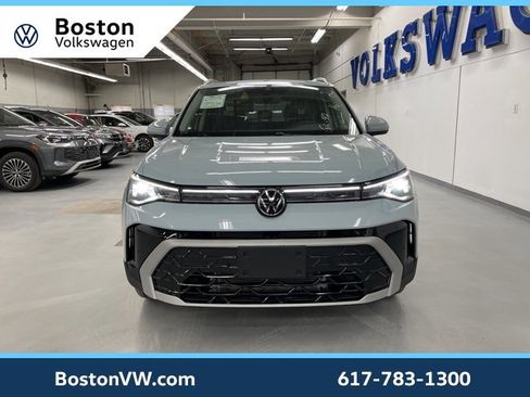 New 2026 Volkswagen Taos SEL image 6