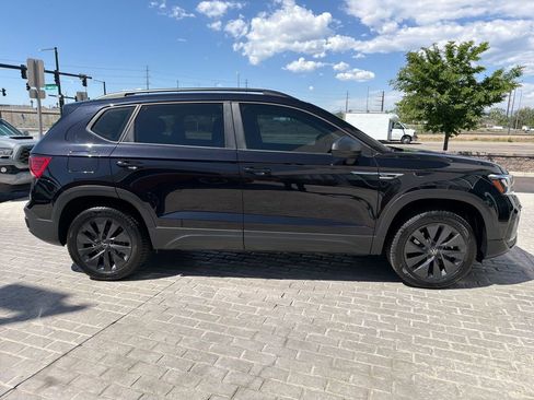 Certified 2024 Volkswagen Taos S FWD image 8
