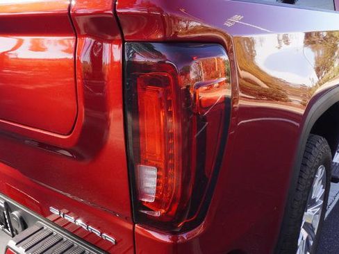 Used 2024 GMC Sierra 1500 Denali w/ Technology Package image 42