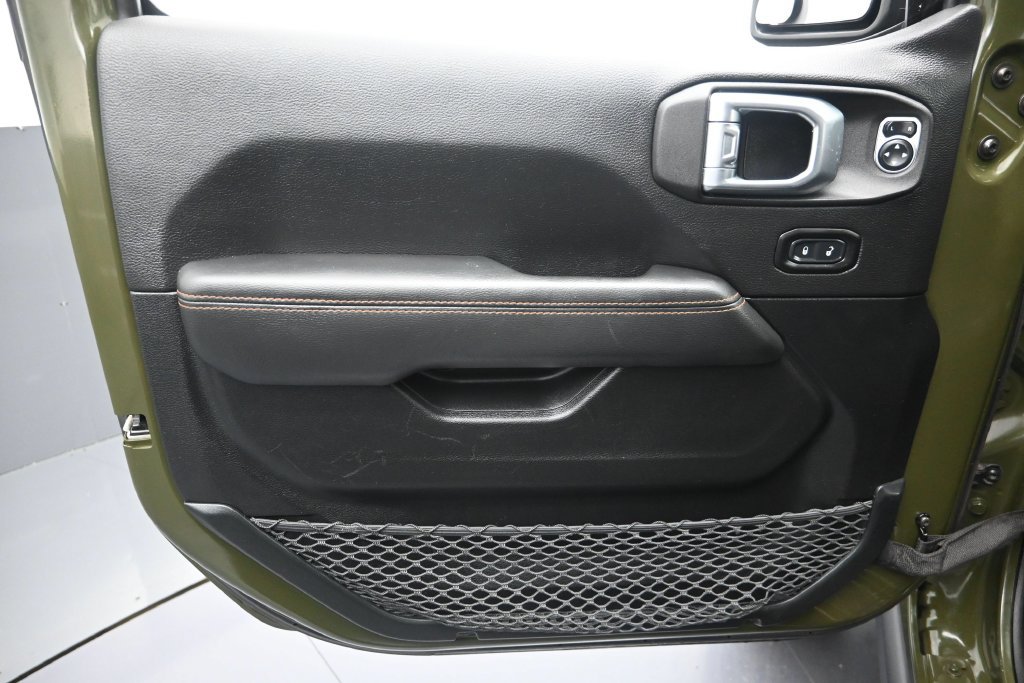 Used 2021 Jeep Gladiator Mojave AWD/4WD image 12