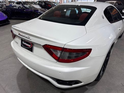 Used 2015 Maserati GranTurismo Sport image 43
