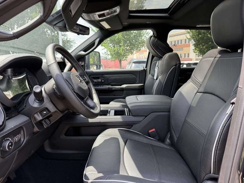 New 2026 RAM 2500 Limited AWD/4WD image 13
