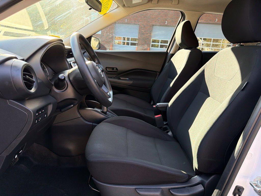 Used 2023 Nissan Kicks S FWD image 14