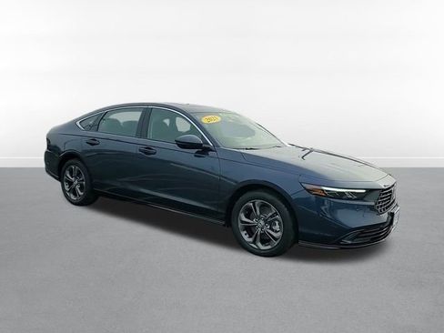 New 2025 Honda Accord EX-L image 3
