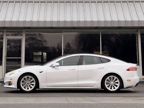 Used 2020 Tesla Model S Long Range image 5