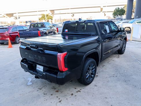 Used 2023 Toyota Tundra Platinum image 7