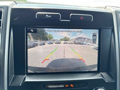 Used 2015 Ford F150 XLT w/ Equipment Group 302A Luxury AWD/4WD image 21