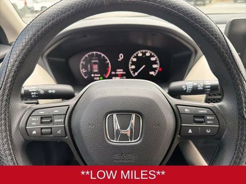 Used 2023 Honda HR-V LX image 11