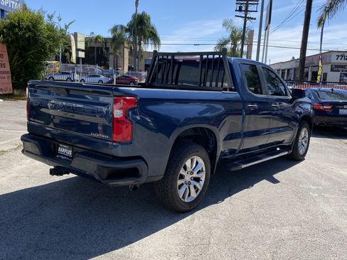 Used 2019 Chevrolet Silverado 1500 Custom w/ Custom Value Package RWD image 8