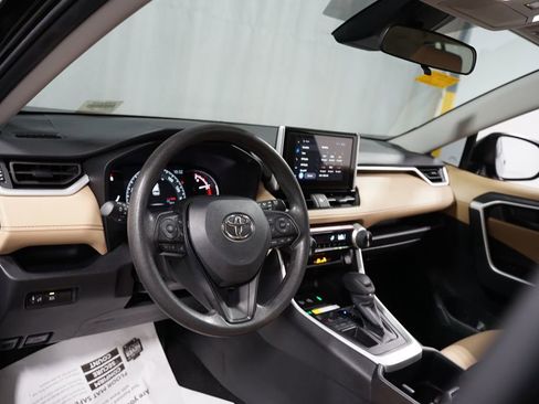 Certified 2025 Toyota RAV4 LE image 11