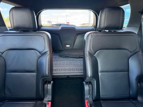 Used 2019 Ford Explorer Sport w/ Equipment Group 401A AWD/4WD image 15