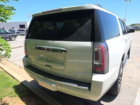 Used 2018 GMC Yukon XL Denali w/ Open Road Package RWD image 4