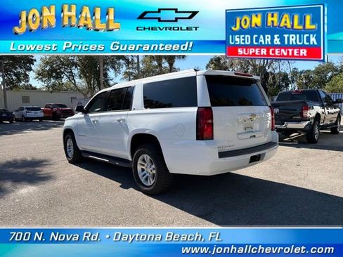 Used 2018 Chevrolet Suburban LT image 8