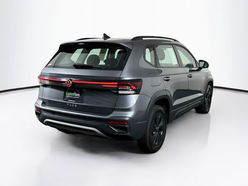 Used 2025 Volkswagen Taos S FWD image 9