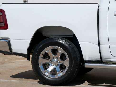 Used 2019 RAM 1500 Big Horn RWD image 28