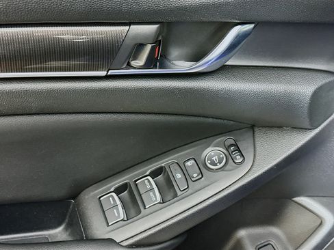 Used 2021 Honda Accord Sport Special Edition image 15