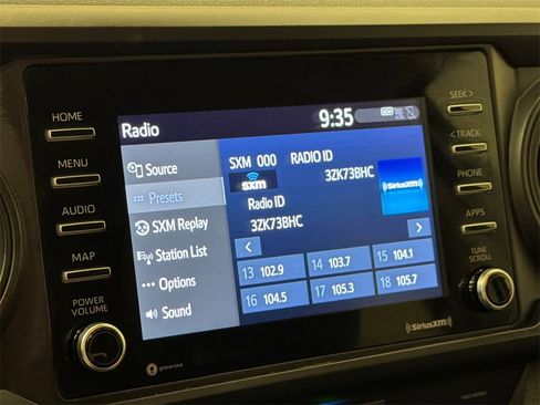 Used 2022 Toyota Tacoma SR image 24