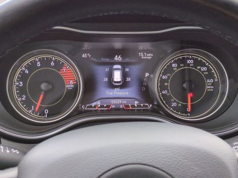 Used 2020 Jeep Cherokee Trailhawk w/ Cold Weather Group image 36