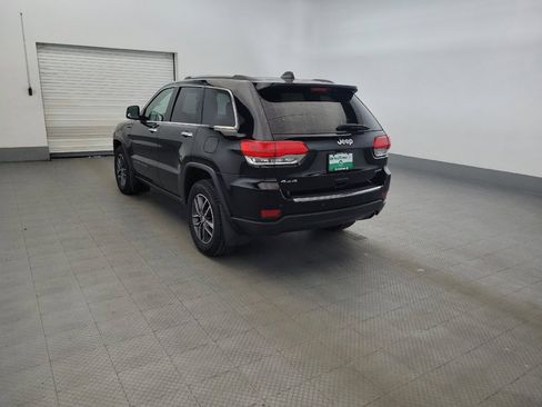 Used 2017 Jeep Grand Cherokee Limited AWD/4WD image 5