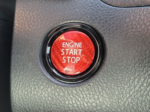 Used 2025 Toyota Camry SE FWD image 27