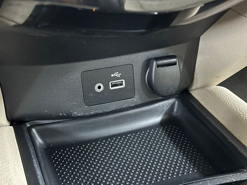 Used 2020 Nissan Rogue SV AWD/4WD image 14