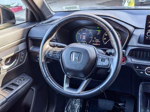 Certified 2025 Honda CR-V Sport-L image 18