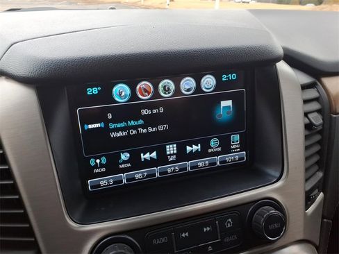 Used 2020 GMC Yukon Denali w/ Denali Ultimate Package image 10