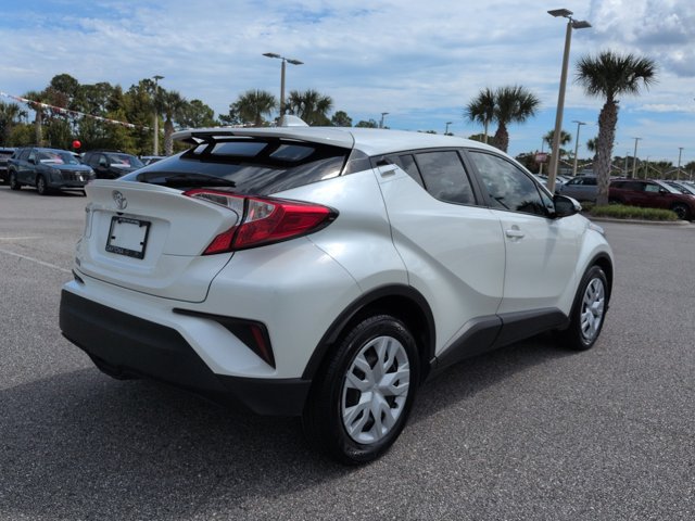 Used 2020 Toyota C-HR LE FWD image 5