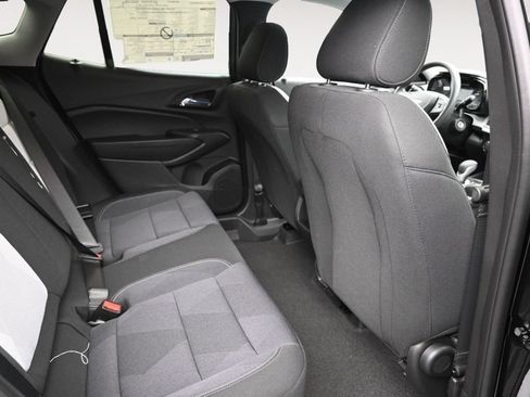 New 2026 Chevrolet Trax LS w/ LS Convenience Package FWD image 22