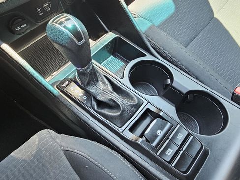 Used 2020 Hyundai Tucson SE w/ Cargo Package image 14