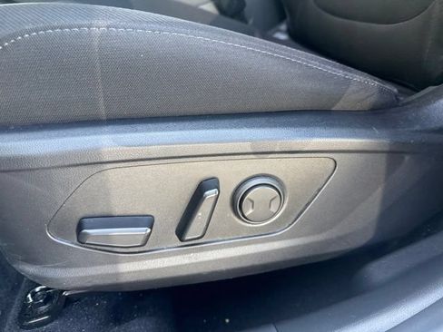 Used 2024 Hyundai Tucson SEL FWD image 12