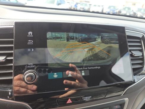 Used 2021 Honda Pilot Special Edition image 18