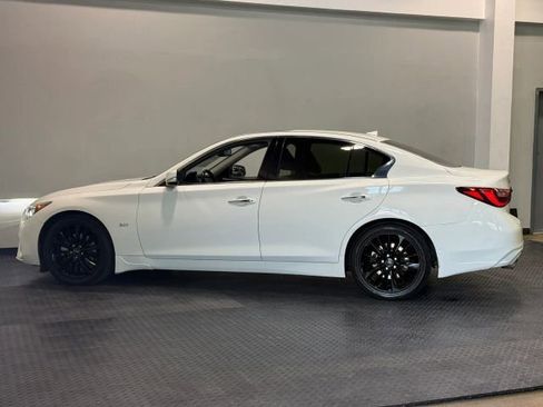 Used 2019 INFINITI Q50 Luxe w/ Essential Package (3.0T Luxe) image 9
