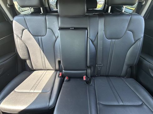 Used 2022 Kia Sorento S FWD image 30