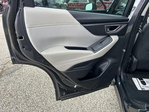 Used 2023 Subaru Forester Premium image 13