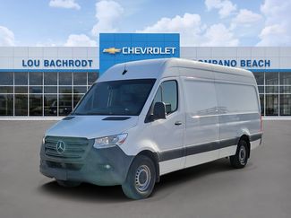 Used 2022 Mercedes-Benz Sprinter 2500 video 1