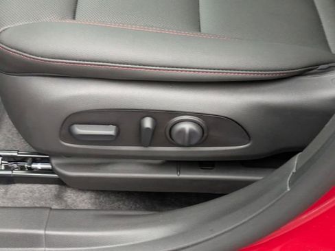 New 2026 Chevrolet Trax RS w/ Sunroof Package image 12