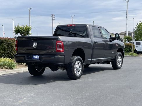 Used 2024 RAM 2500 Laramie AWD/4WD image 12