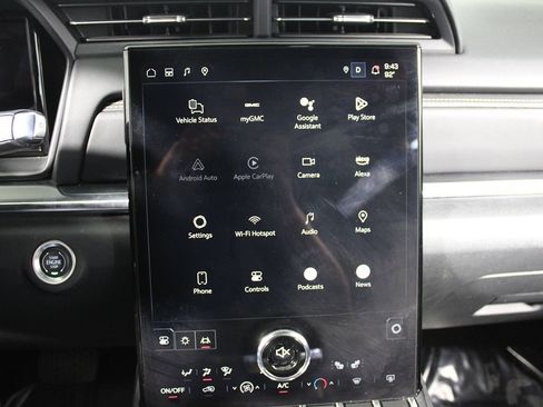 Used 2025 GMC Terrain Elevation AWD/4WD image 17