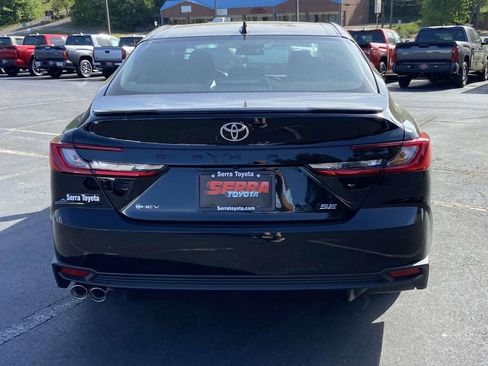New 2026 Toyota Camry SE image 4