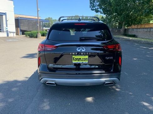 Used 2020 INFINITI QX50 Sensory w/ Proactive Package AWD/4WD image 4