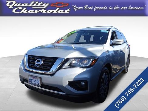 Used 2020 Nissan Pathfinder SV w/ Cargo Package image 1