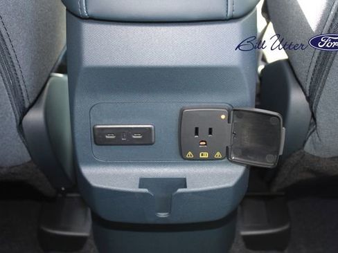 New 2025 Ford Maverick XLT w/ XLT Luxury Package image 11