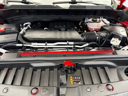 Used 2024 Chevrolet Silverado 1500 LT image 21