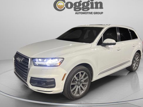 Used 2019 Audi Q7 3.0T Premium Plus w/ Premium Plus Package image 3