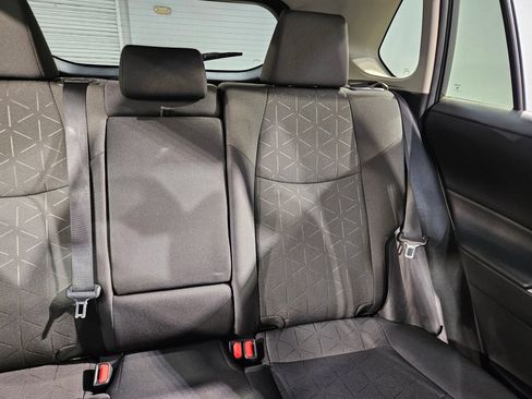 Used 2021 Toyota RAV4 XLE FWD image 14